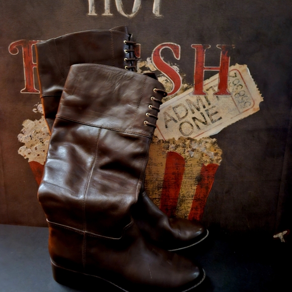 Isaac Mizrahi faux leather boots - Picture 3 of 6